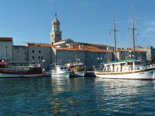 Apartmani Krk Krk Town Kültér fotó